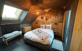 Refuge Des 4 As